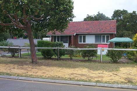 Property photo of 15 Frome Street Karrinyup WA 6018