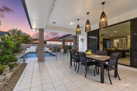 Property photo of 8 Eastside Esplanade Helensvale QLD 4212