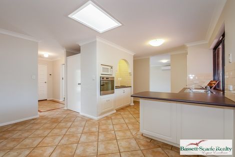 Property photo of 2 Haddon Place Halls Head WA 6210