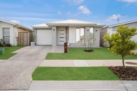 6 CAMPHOR ST, PALMVIEW, QLD 4553