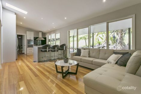 Property photo of 37 Jellicoe Avenue Monbulk VIC 3793