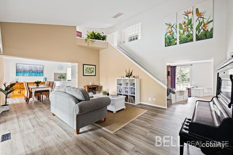 Property photo of 17 Crestview Close Montrose VIC 3765