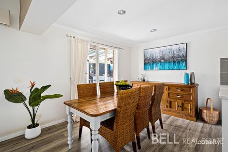 Property photo of 17 Crestview Close Montrose VIC 3765
