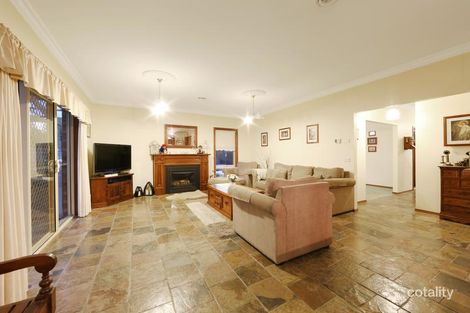 Property photo of 39 Windsor Drive Lysterfield VIC 3156