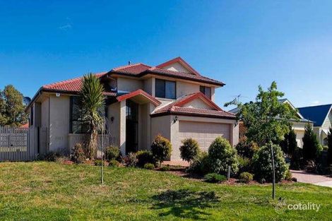 23 Lindsay Cres, Lynbrook, VIC 3975