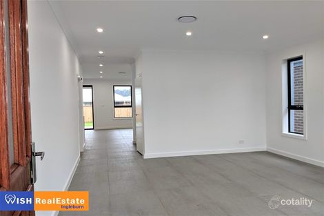 Property photo of 40 Bywaters Drive Catherine Field NSW 2557