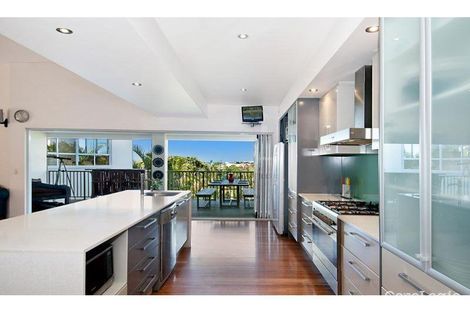 Property photo of 13 Captains Court Sunrise Beach QLD 4567