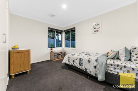 Property photo of 15 Streeton Court Rowville VIC 3178