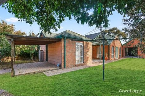 Property photo of 16 Morey Court Roxburgh Park VIC 3064