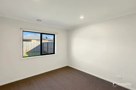 Property photo of 18 Bosphorus Street Wallan VIC 3756