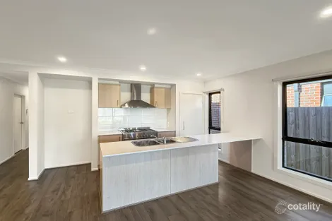 Property photo of 18 Bosphorus Street Wallan VIC 3756