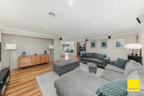 Property photo of 17 McCusker Drive Bungendore NSW 2621
