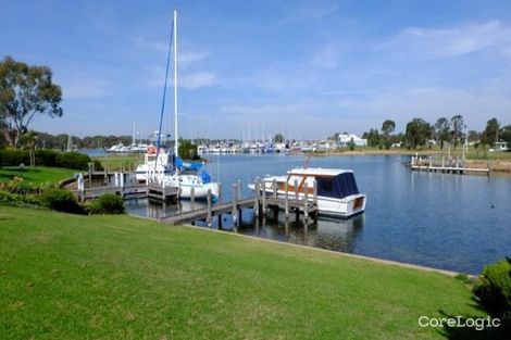 Property photo of 72 Fort King Road Paynesville VIC 3880