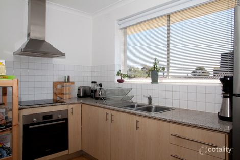 5/4 Irvine Cres, Brunswick West, VIC 3055