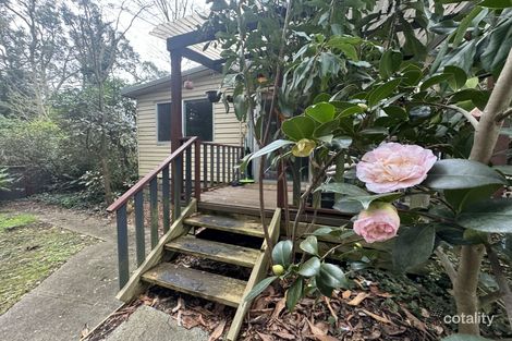 7 View St, Avonsleigh, VIC 3782