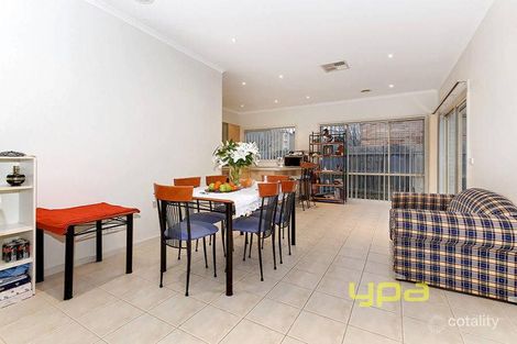 Property photo of 81 Durack Circuit Taylors Hill VIC 3037