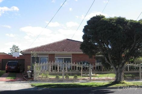 Property photo of 17 Vitis Avenue Noble Park VIC 3174