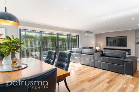 Property photo of 2/4 Lomandra Drive Blackmans Bay TAS 7052