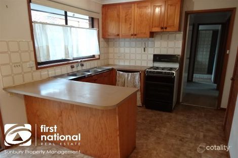 Property photo of 31 Gleneagles Drive Sunbury VIC 3429