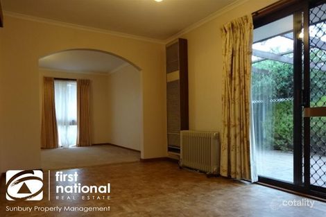 Property photo of 31 Gleneagles Drive Sunbury VIC 3429