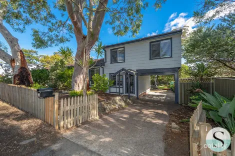 54 Catherine St, Mannering Park, NSW 2259