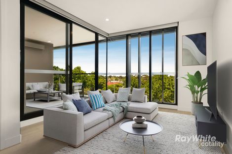 Property photo of 313/7 Nepean Highway Elsternwick VIC 3185