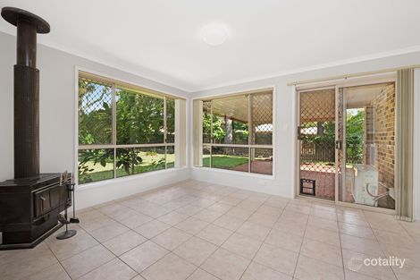 Property photo of 12 Wiemers Crescent Centenary Heights QLD 4350