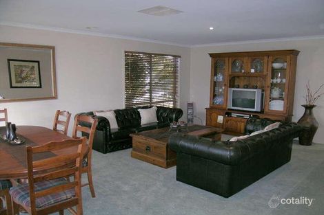 Property photo of 4 Dani Court Rowville VIC 3178