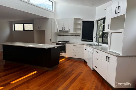 Property photo of 1 Reardon Street Port Fairy VIC 3284