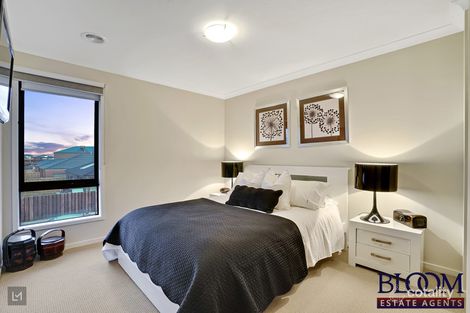 Property photo of 4 Yin Mews Truganina VIC 3029