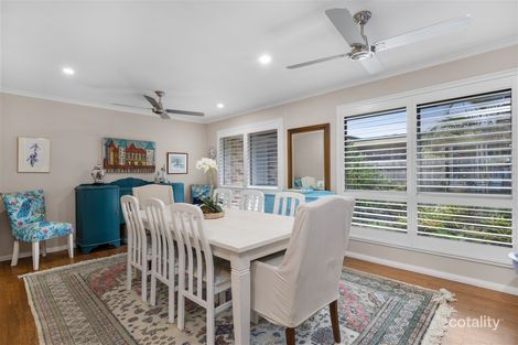 Property photo of 17 Glenside Place Bridgeman Downs QLD 4035