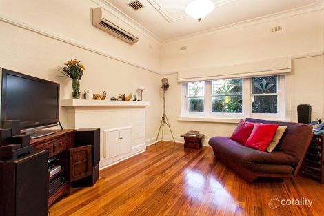 Property photo of 2 Libna Street Carnegie VIC 3163
