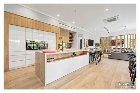 Property photo of 3 Quarrion Court Parkhurst QLD 4702