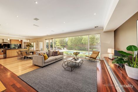 Property photo of 2 Monomeath Avenue Canterbury VIC 3126