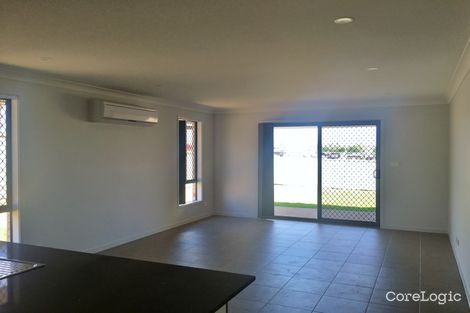 Property photo of 42 Tulipwood Crescent Oxley Vale NSW 2340