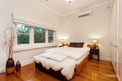 Property photo of 2 Libna Street Carnegie VIC 3163