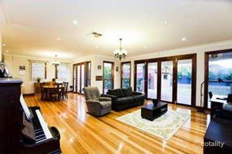 Property photo of 31 York Street Reservoir VIC 3073