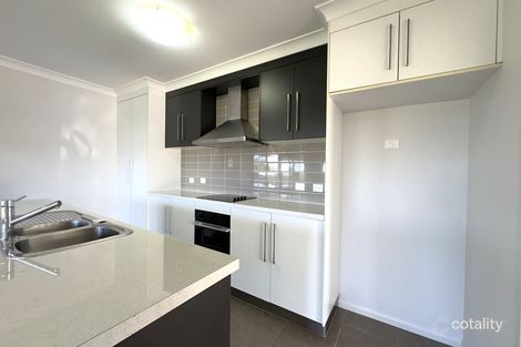 Property photo of 51 Waterview Drive Lammermoor QLD 4703