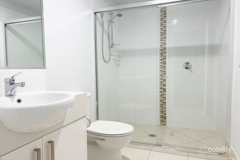 Property photo of 2/90 Glenalva Terrace Enoggera QLD 4051
