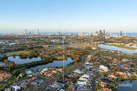 Property photo of 38 Santa Cruz Boulevard Clear Island Waters QLD 4226