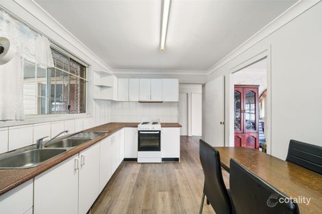 Property photo of 3 Denbern Street Bossley Park NSW 2176