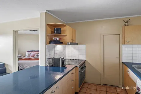 Property photo of 21/76 Gladstone Road Highgate Hill QLD 4101