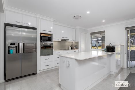 Property photo of 48 Allora Street Hendon QLD 4362