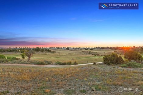 Property photo of 14 Fifth Avenue Point Cook VIC 3030