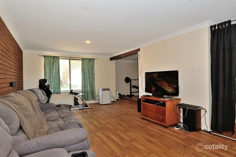 Property photo of 8 Pollard Way Warnbro WA 6169