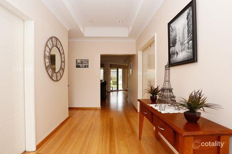 Property photo of 20 Minjah Circuit Carramar WA 6031