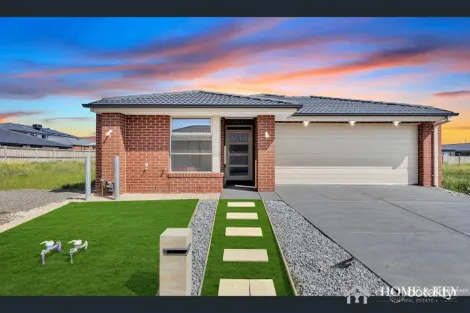 Property photo of 11 Swamphen Street Beveridge VIC 3753