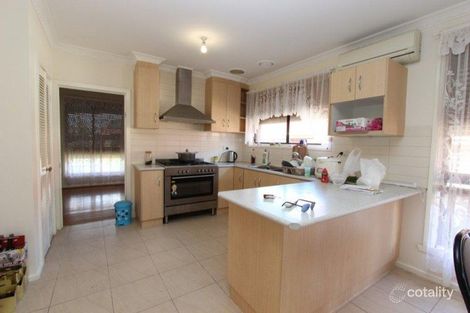 Property photo of 13 Cromwell Road Kings Park VIC 3021