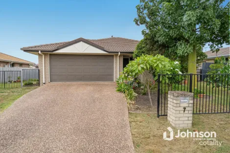 7 Mcinnes St, Lowood, QLD 4311