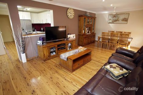 Property photo of 1 Ferraro Close Edensor Park NSW 2176